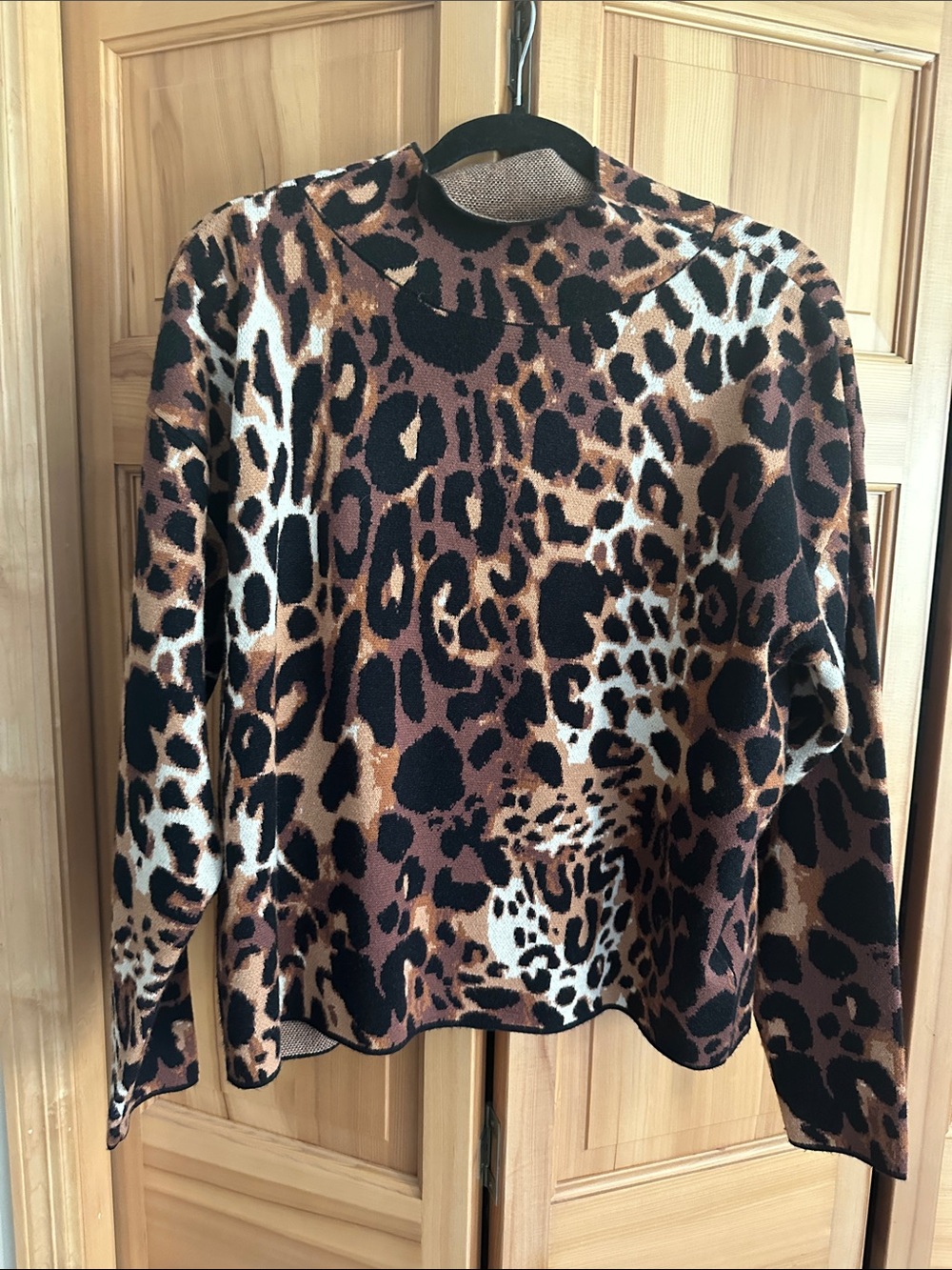 Brand new Maeve Cheeta Print Pullover Sweater in Brown, Black & Cream